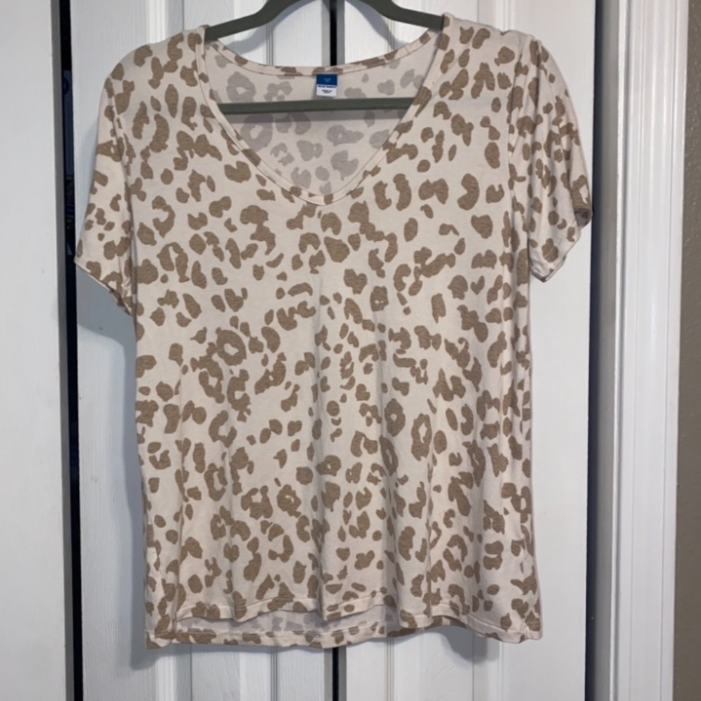 Old Navy top